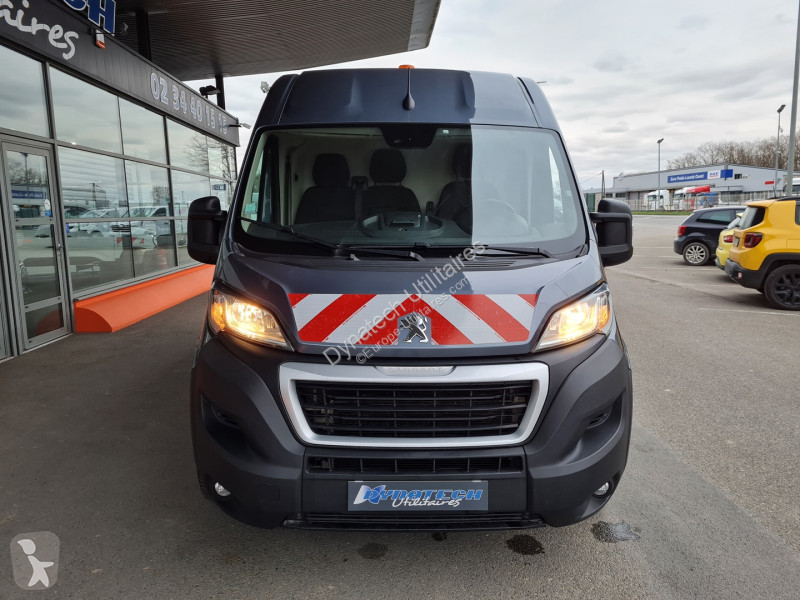 Véhicule utilitaire Peugeot BOXER FG 333 L3H2...