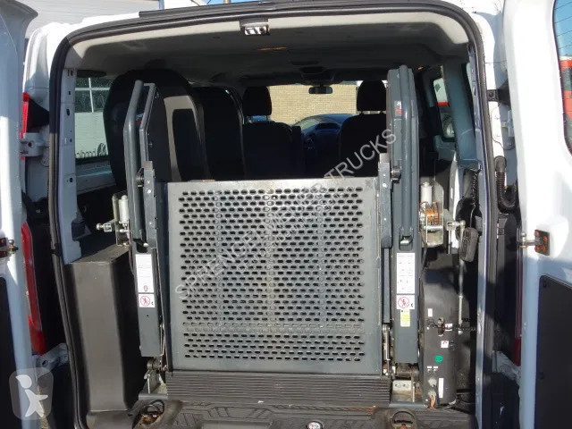 Varevogn Ford CUSTOM,HANDBAK,ROLSTOELLIFT 2,2 TDCI