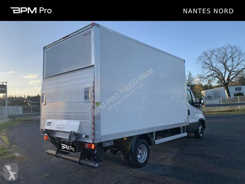 Iveco CCb 35C16H3.0 empattement 4100 van