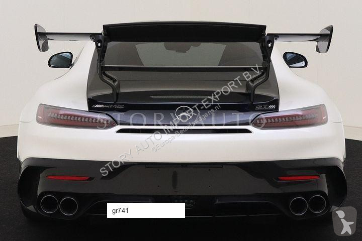 عربة نفعية Mercedes AMG GT