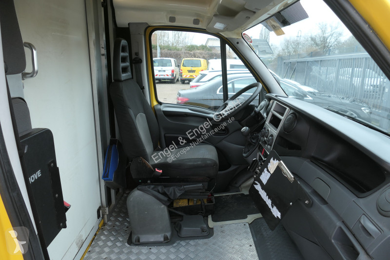 عربة نفعية Iveco Daily 35 S11 C30C AUTOMATIK...