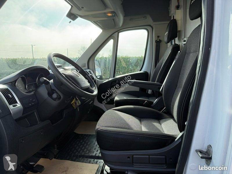 Véhicule utilitaire Fiat