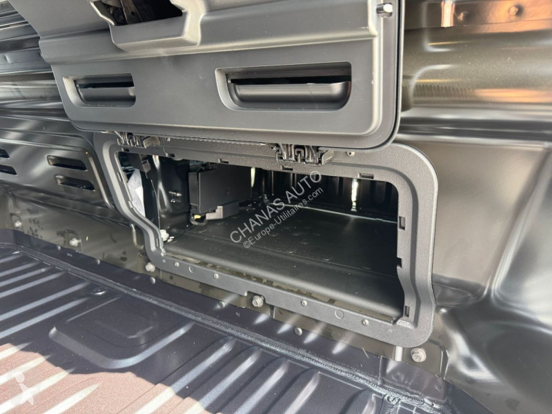 Véhicule utilitaire Renault L2H1 3T BLUE DCI...