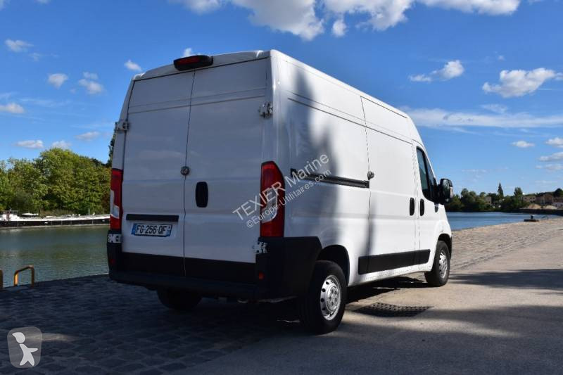 Véhicule utilitaire Fiat
