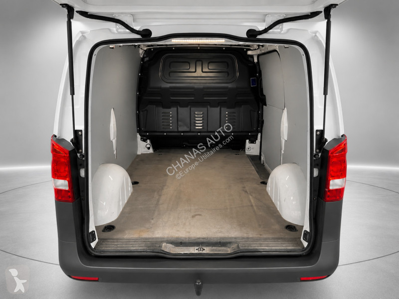Véhicule utilitaire Mercedes 110 CDI COMPACT