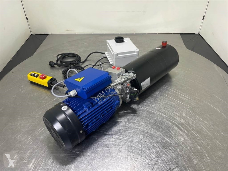 Bedrijfswagen  ML100L1-4 - 2,2kW -...