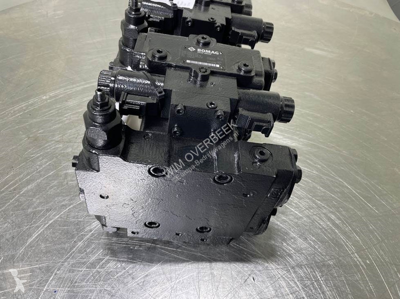 Samochód dostawczy Bomag 05802754-Rexroth...