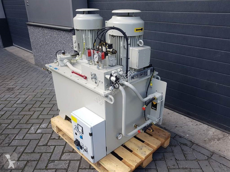 Samochód dostawczy Parker 26kW (2x...
