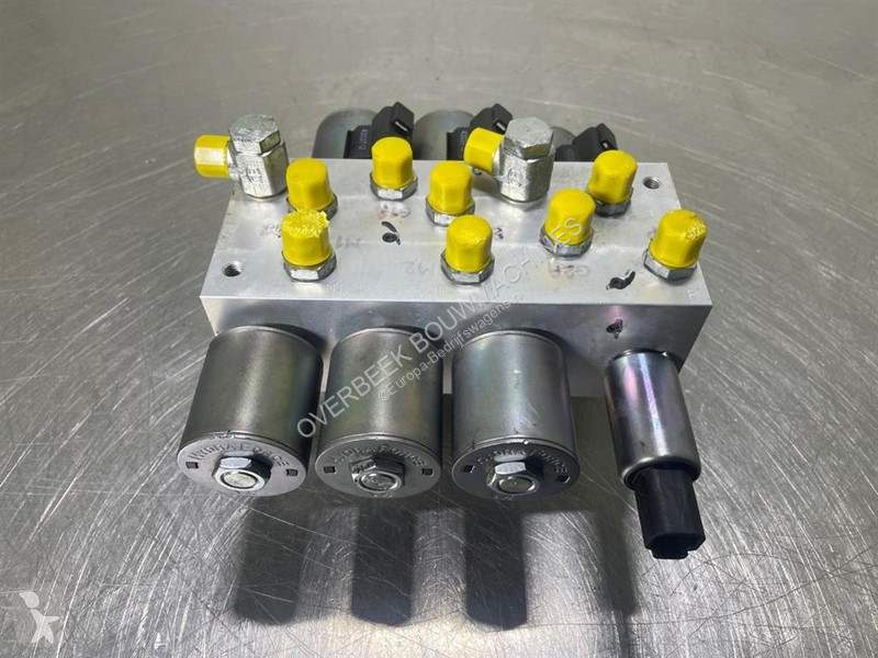 Veicolo commerciale  12MTX-6090401-Servo...