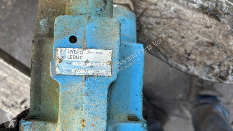 HYDRO LEDUC TXV12 SERIE NR. 18788SIH van