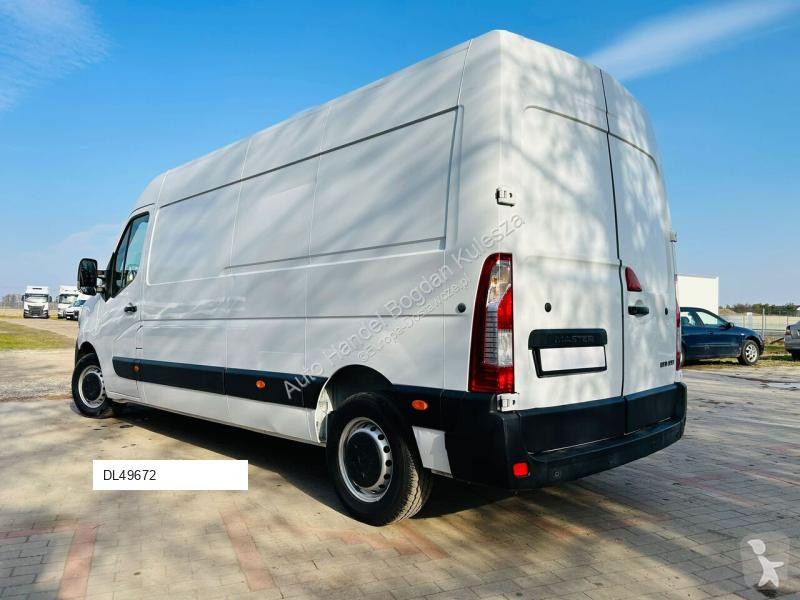 Samochód dostawczy Renault 2.3