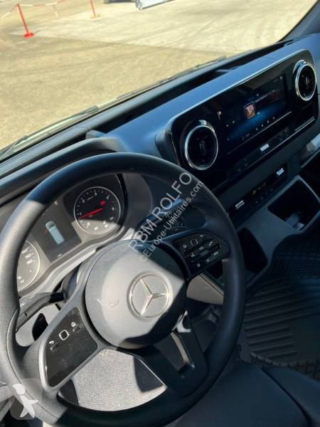 Furgoneta Mercedes