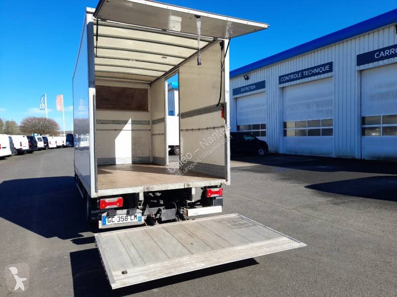 Furgoneta Iveco
