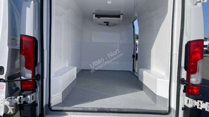 Véhicule utilitaire Opel
