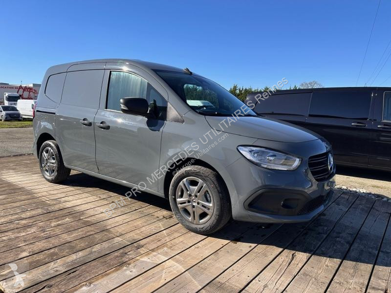 Bedrijfswagen Mercedes 110 CDI Long