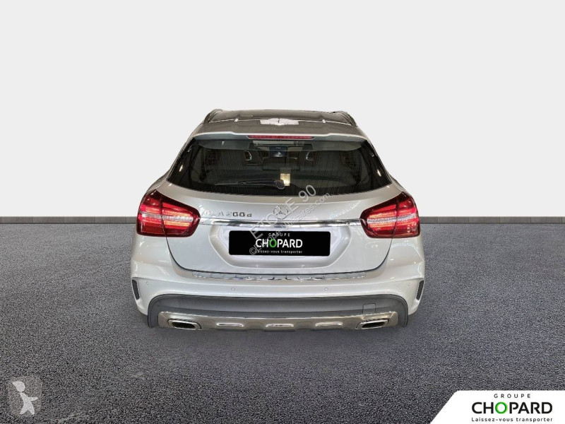 Veicolo commerciale Mercedes GLA 200 d 7-G DCT