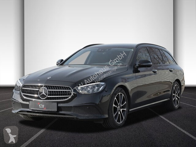 Samochód dostawczy Mercedes E 220 d T...