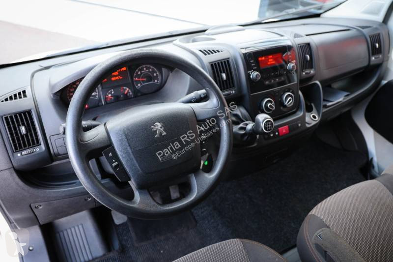 Furgoneta Peugeot