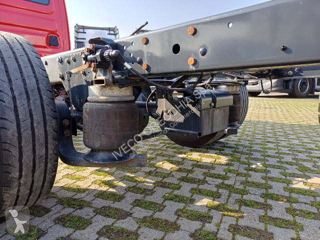 Veicolo commerciale Iveco DAILY 35C21 3.0 A8 -...