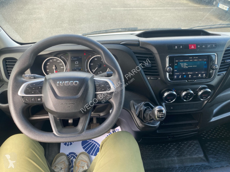 Iveco 35C16H3.0 Empattement 4100 Transporter