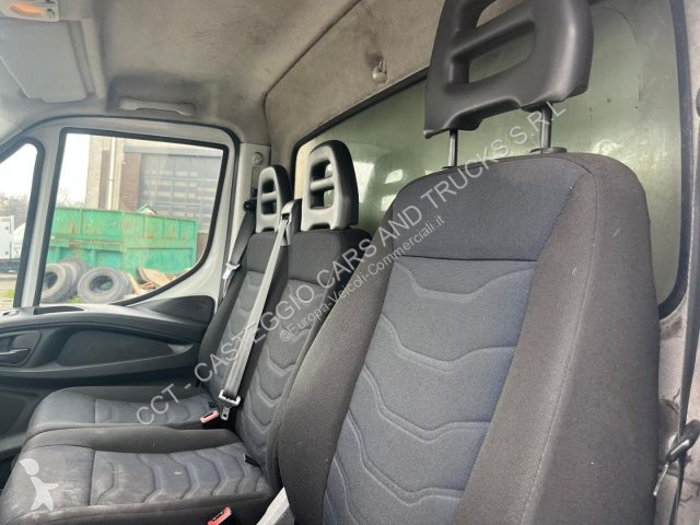 Veicolo commerciale Iveco DAILY