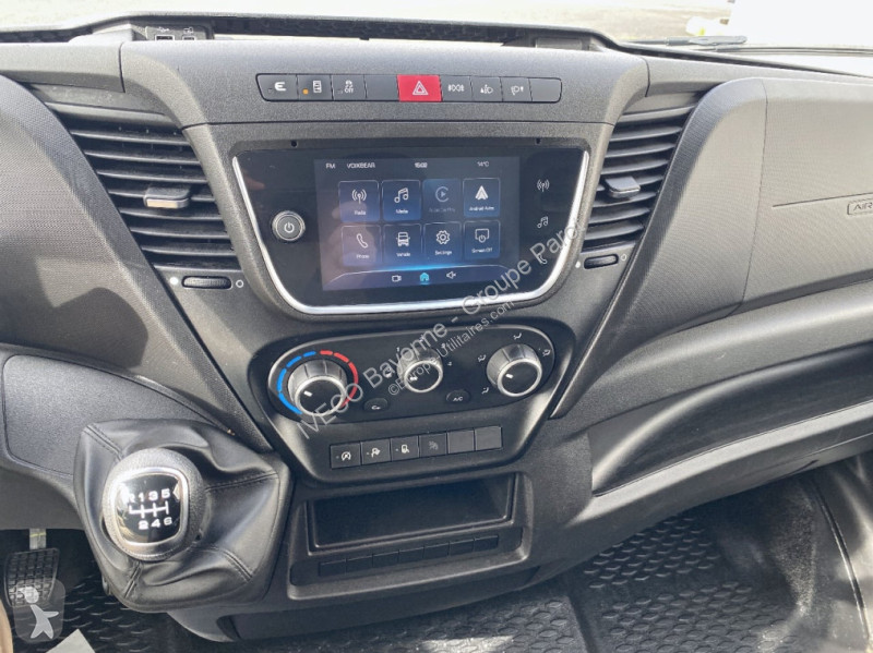 عربة نفعية Iveco 35S14H 2.3 V12
