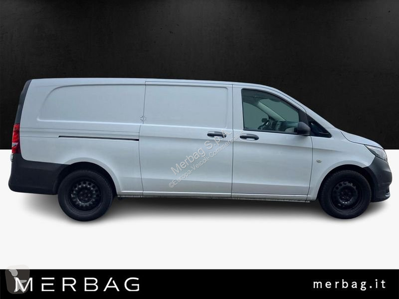 عربة نفعية Mercedes 119 F Extralong
