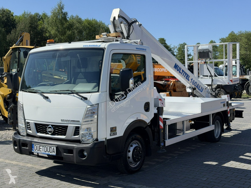Лекотоварен автомобил Nissan