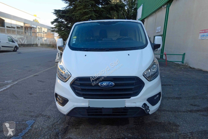 Véhicule utilitaire Ford TRANSIT custom Hybrid...