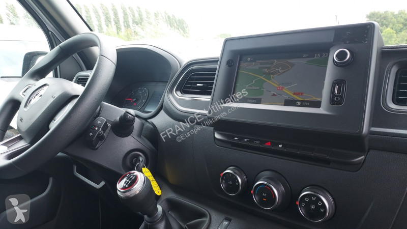 Furgoneta Renault MASTER III FG 7 PLACES F3300...