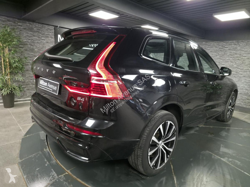Samochód dostawczy Volvo XC60 B4 Micro-Hybride...
