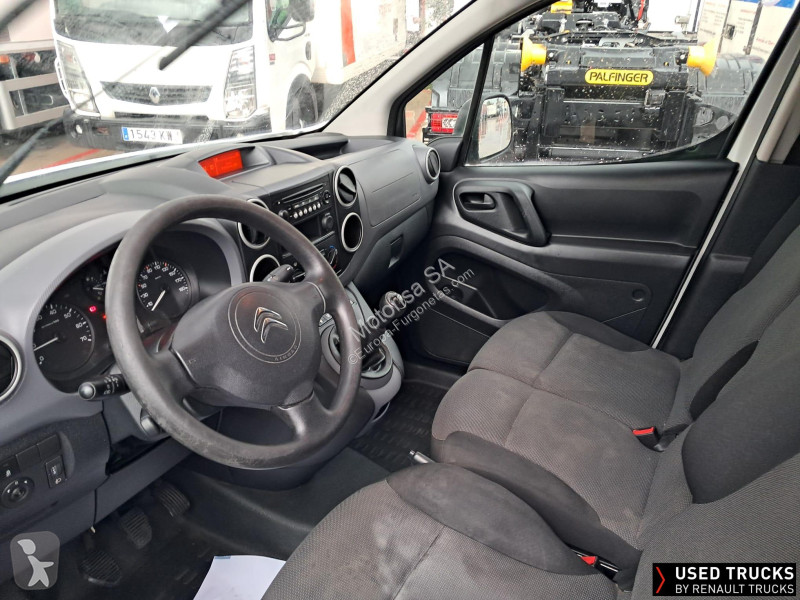 عربة نفعية Citroën Berlingo