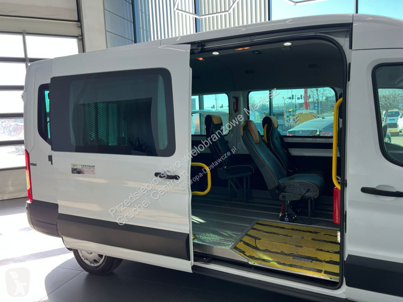 Лекотоварен автомобил Ford Transit 2.2 / 1...