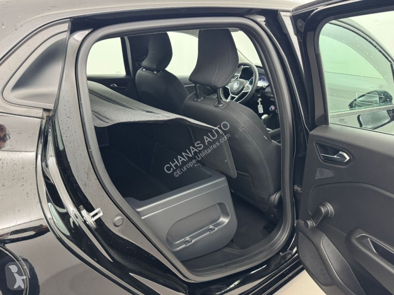 Véhicule utilitaire Renault 1.6 E-Tech 140...