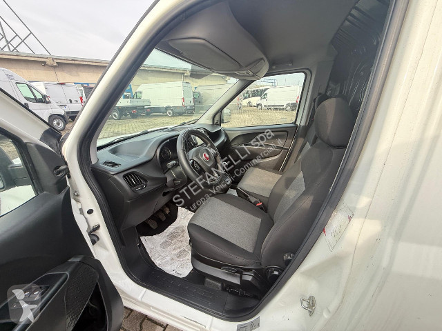 Veicolo commerciale Fiat DOBLO MAXI FURGONE