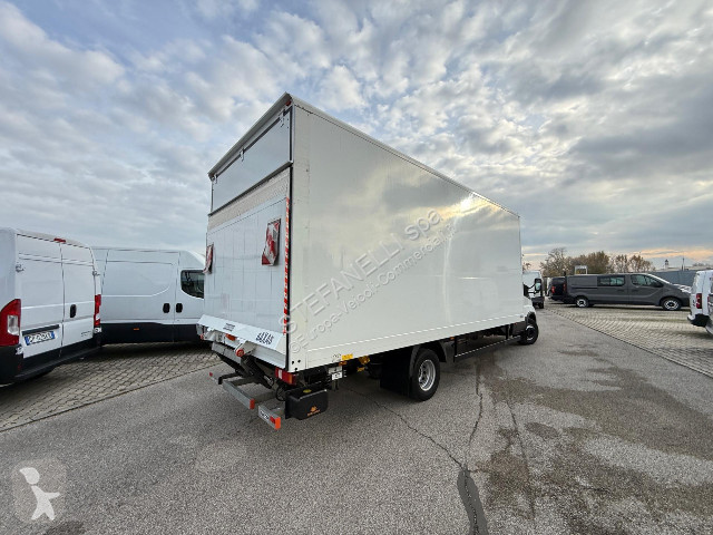 Samochód dostawczy Iveco DAILY 70C18HA8/P BOX...