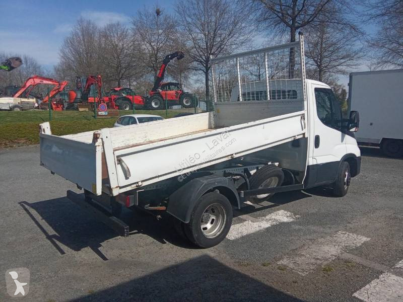 Véhicule utilitaire Iveco