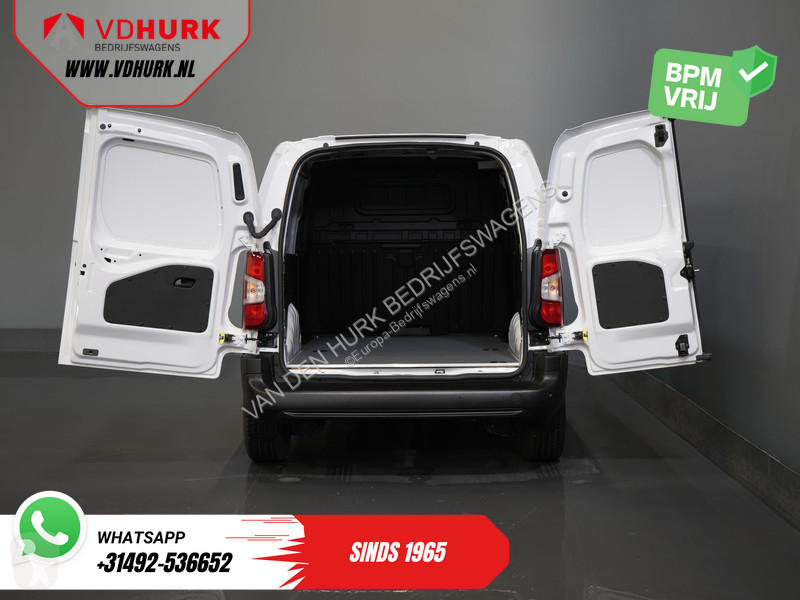 Furgoneta Toyota 1.5 LED/ Virtual Cockpit/ DAB/...