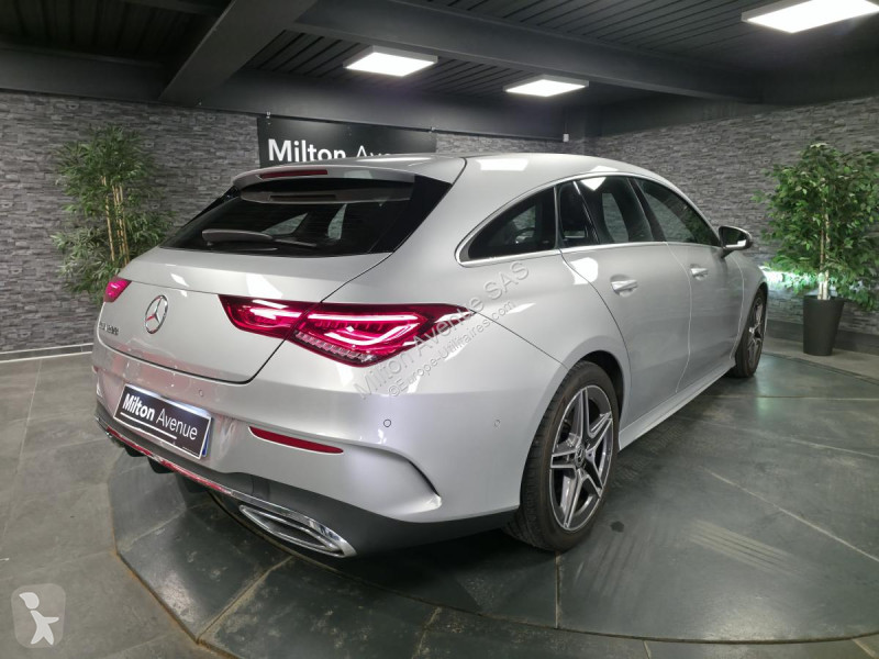 Véhicule utilitaire Mercedes CLA Shooting Brake...