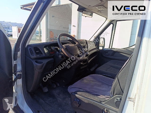 Véhicule utilitaire Iveco IVECO DAILY 35C17/P