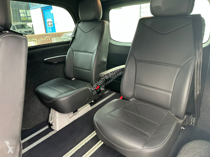 عربة نفعية Mercedes VITO TOURER 23250 HT...