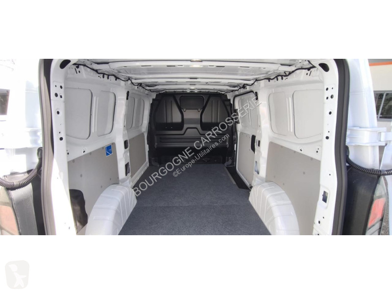 Véhicule utilitaire Ford TRANSIT CUSTOM 2.0...