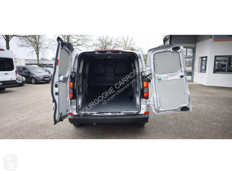 Véhicule utilitaire Ford TRANSIT CUSTOM 2.0...