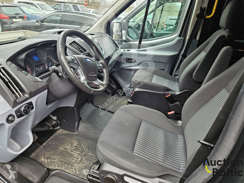 Коммерческий автомобиль Ford
