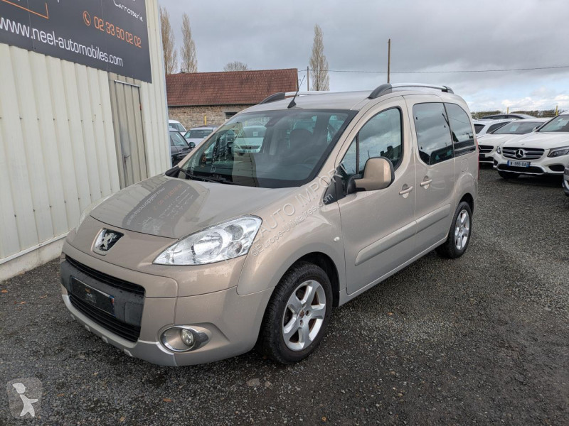 عربة نفعية Peugeot Partner tepee X-LINE 1.6 HDI...