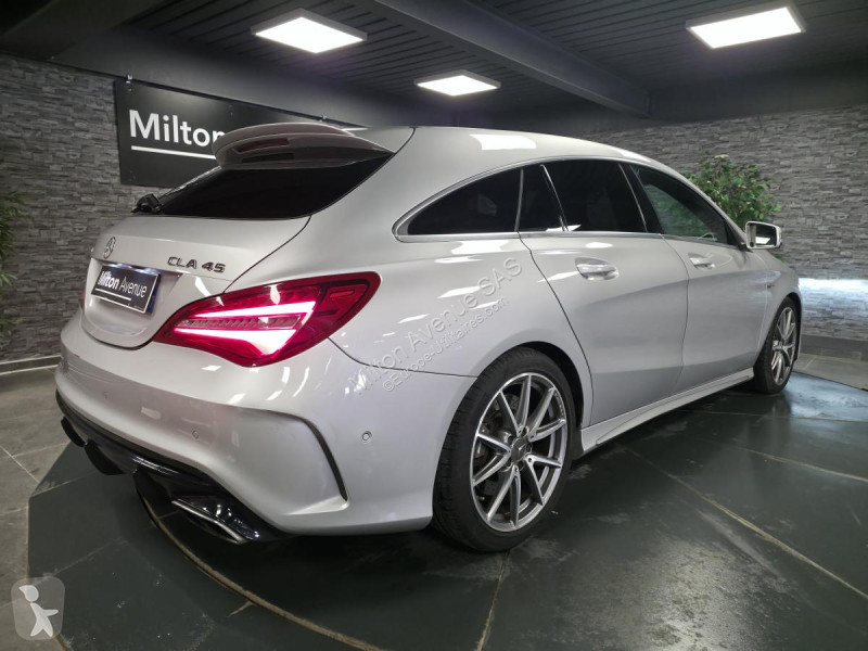 Véhicule utilitaire Mercedes CLA Shooting Brake...