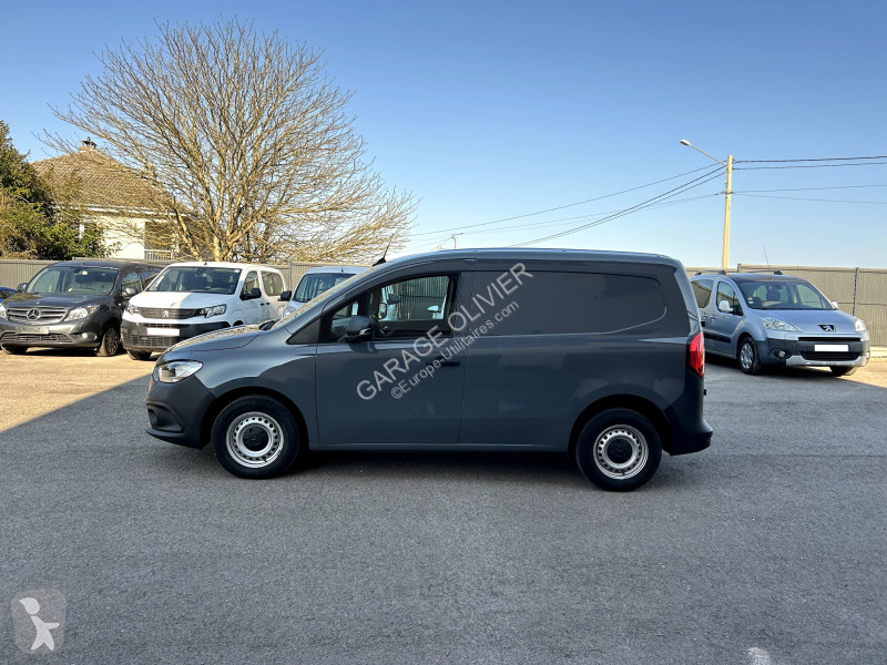 Véhicule utilitaire Mercedes Long 110 1.5 CDI...