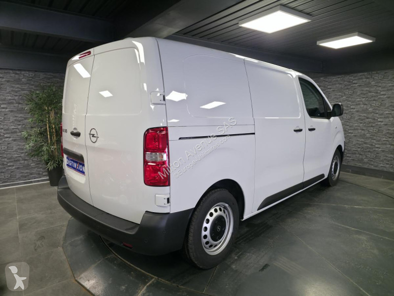 Véhicule utilitaire Opel VIVARO M 2.0 BlueHDi -...