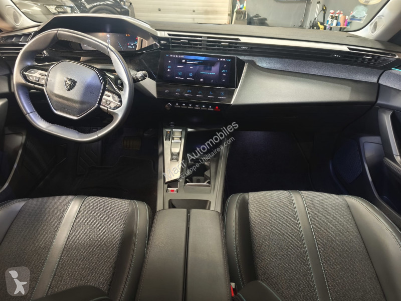 عربة نفعية Peugeot 308