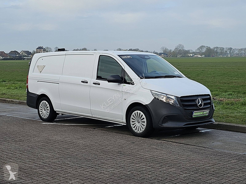 Furgoneta Mercedes 110 Veba box XL EURO6